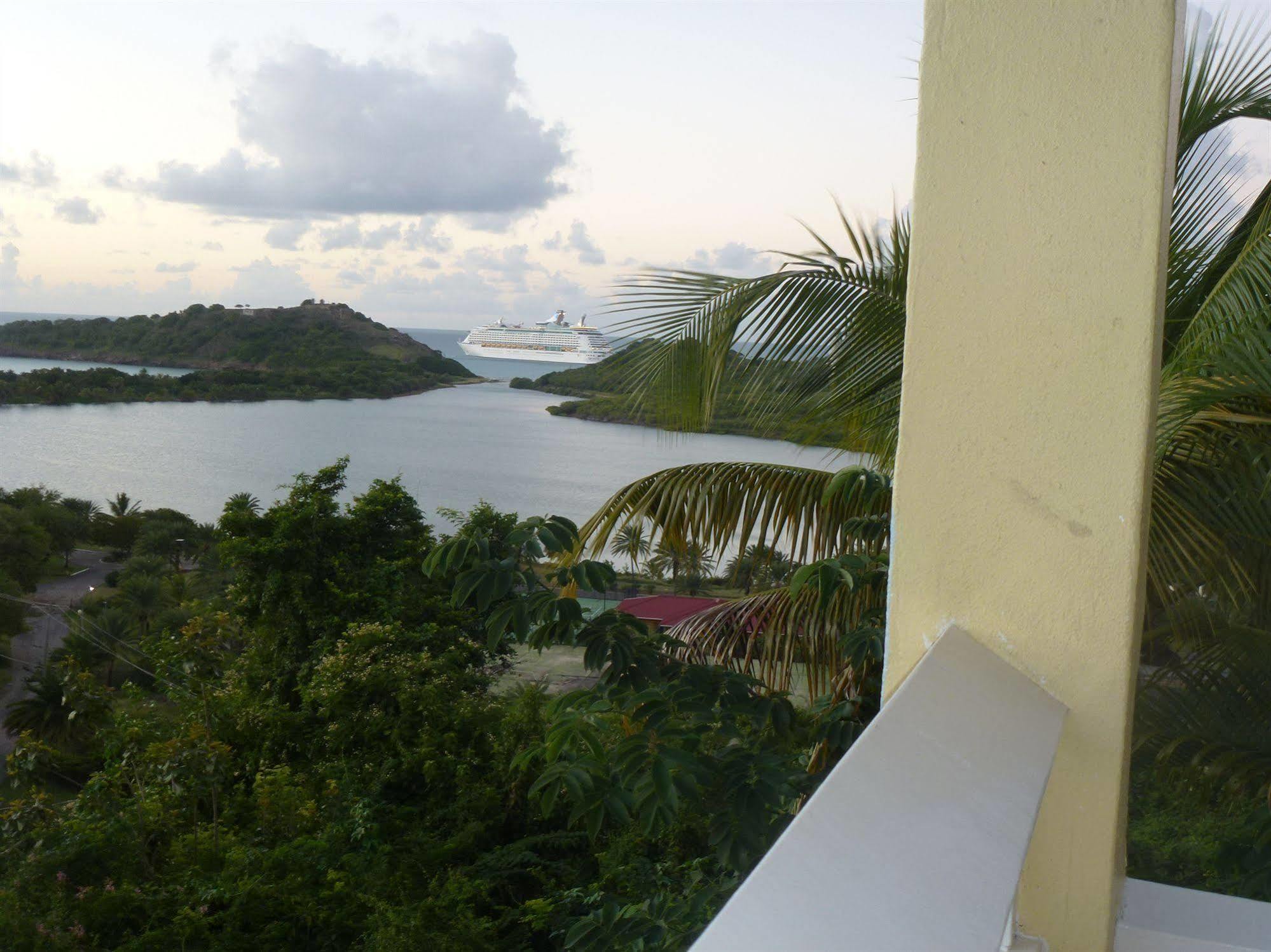 Inn La Galleria Five Islands Village Ngoại thất bức ảnh